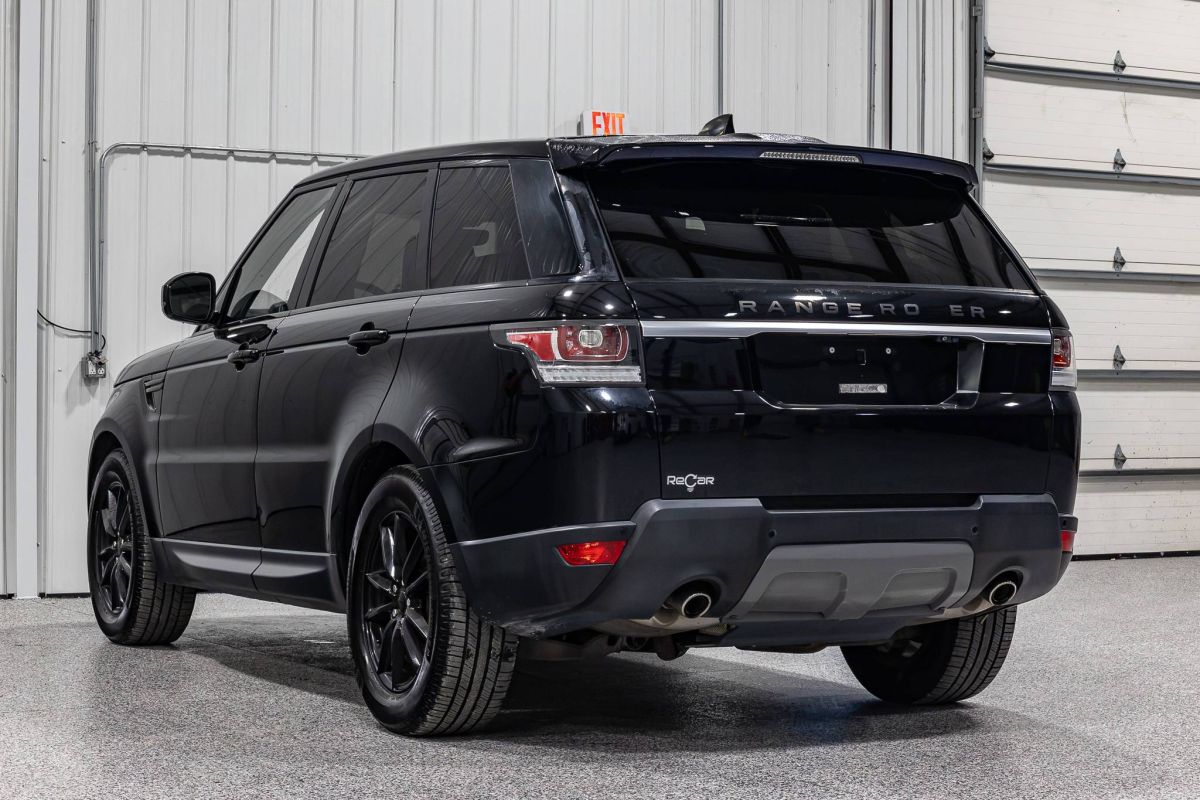 land rover range rover sport 2017 SALWG2FK3HA126958 image land rover range rover sport 2017 SALWG2FK3HA126958 image